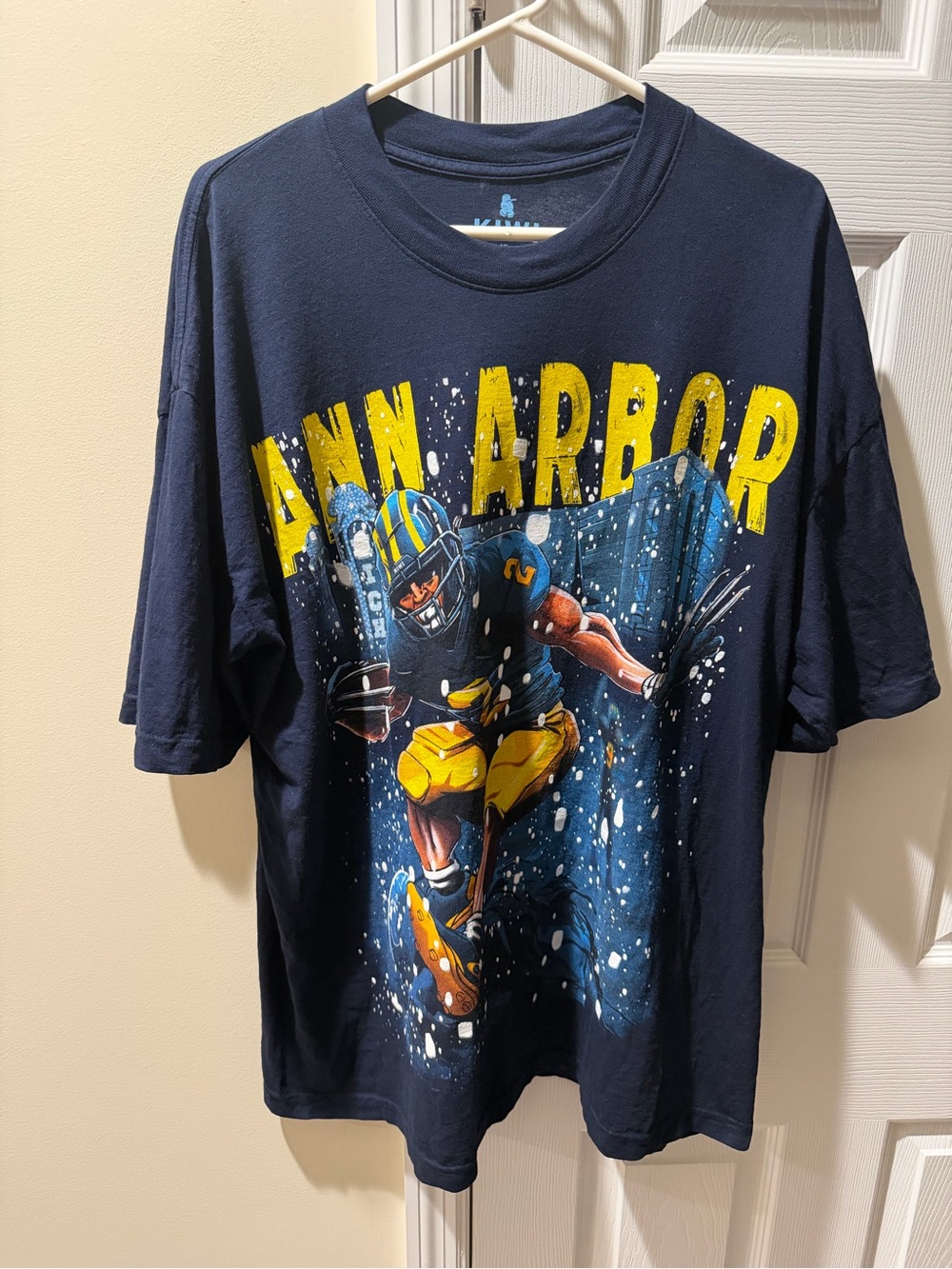 KIWICLO Ann Arbor Blake Corum Michigan Wolverines Football Tee XL 2022 Drop